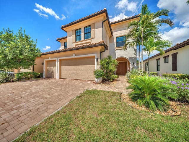 11965 S BAYPOINT Circle, Parkland, FL 33076