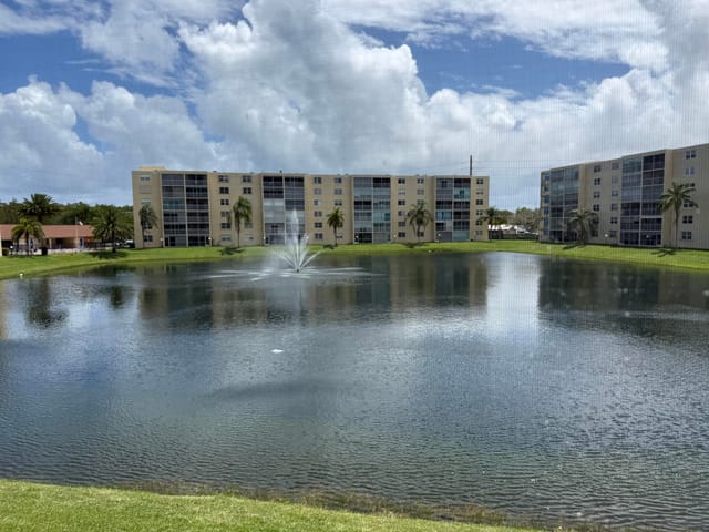 401 SE 3RD Street 204, Dania Beach, FL 33004