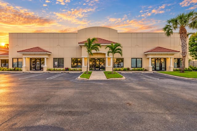 4450 NW 126TH NW 107, Coral Springs, FL