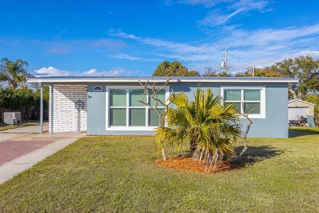788 SCHUMANN Drive, Sebastian, FL 32958