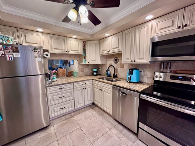 400 NE 20th Street B208, Boca Raton, FL 33431