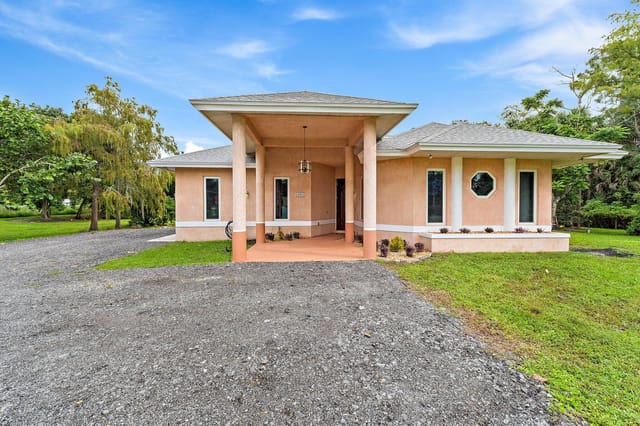 16915 62nd Road N, Loxahatchee, FL 33470