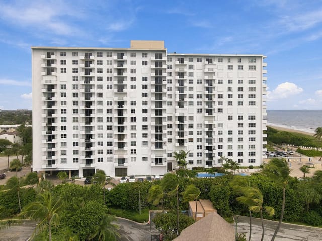 2000 S OCEAN Boulevard E LB, Lauderdale-By-The-Sea, FL 33062