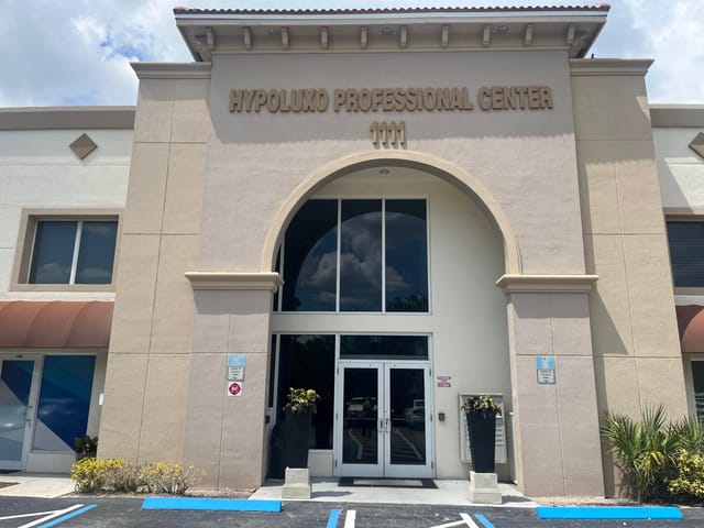 1111 HYPOLUXO Road 101, Lantana, FL 33462