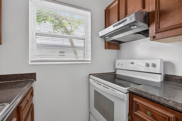 10-web-or-mls-2160-10