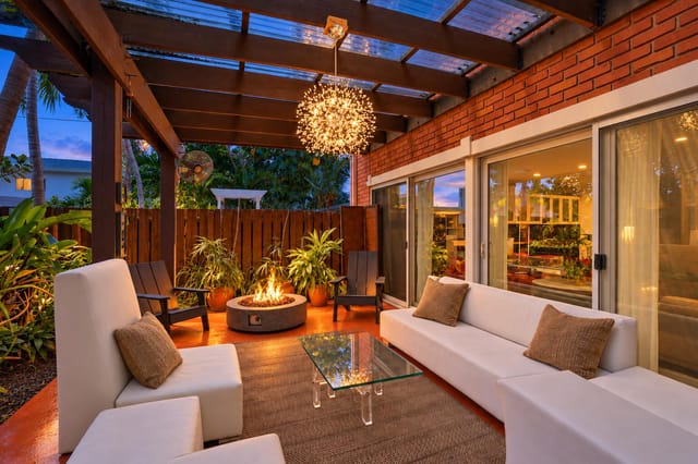 7 Middlesex Drive, Wilton Manors, FL 33305