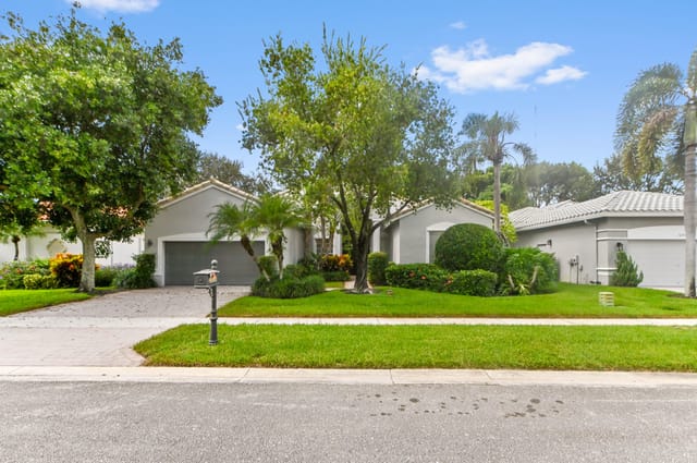 6389 Cortona Street, Lake Worth, FL 33467