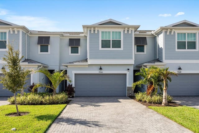3566 NW SOLANGE Court, Jensen Beach, FL 34957