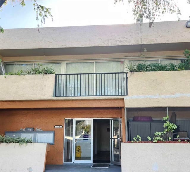 488 NE 18TH Avenue 208, Homestead, FL 33033