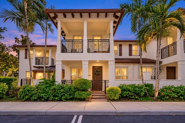 4784 Acadian Trail, Coconut Creek, FL 33073