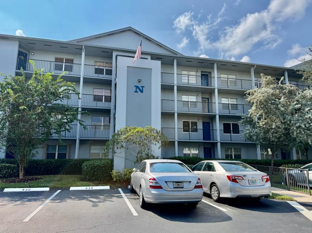 12500 SW 6TH Street 110N, Pembroke Pines, FL 33027