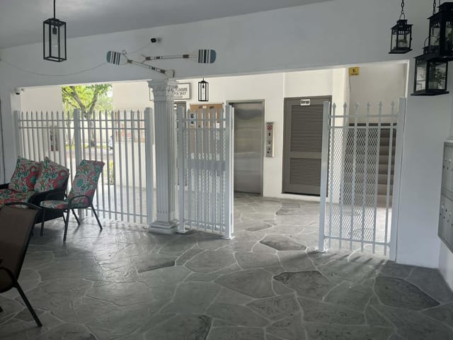 3430 NW 52ND Avenue 204, Lauderdale Lakes, FL 33319