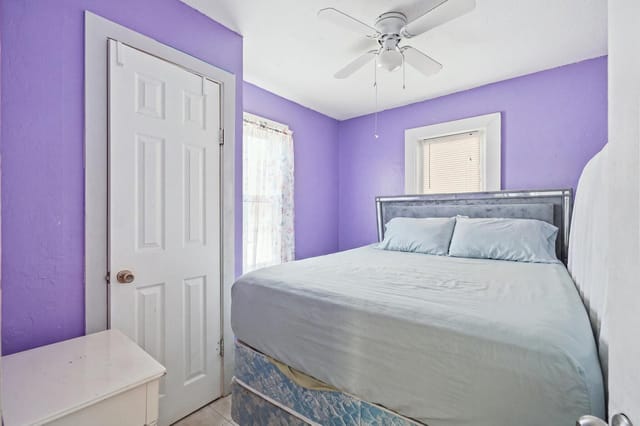 16-1023 N 25th Ave_016