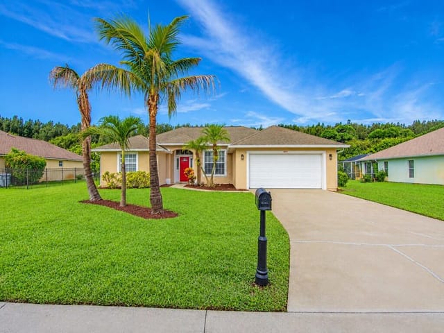4819 51ST Court, Vero Beach, FL 32967