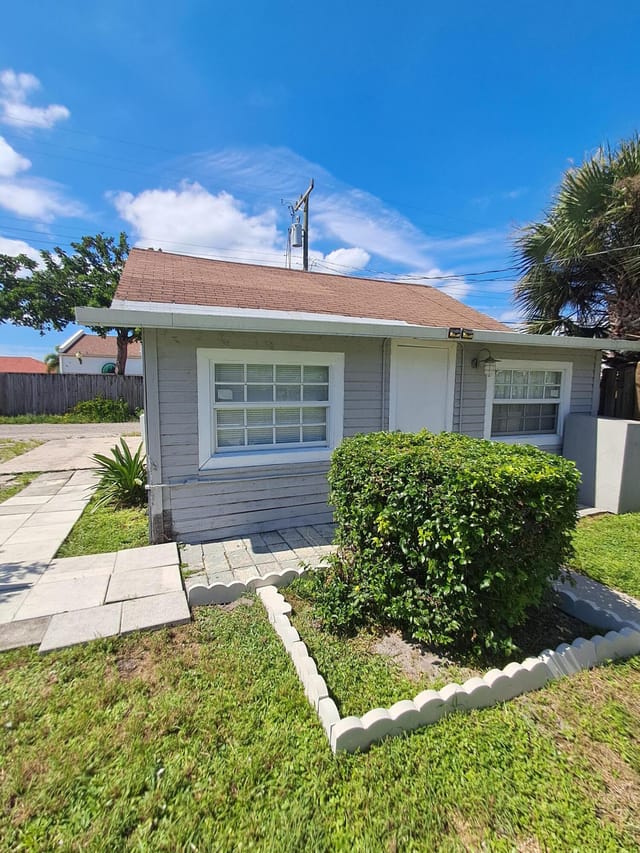 311 S J Street 3 Back House, Lake Worth Beach, FL 33460