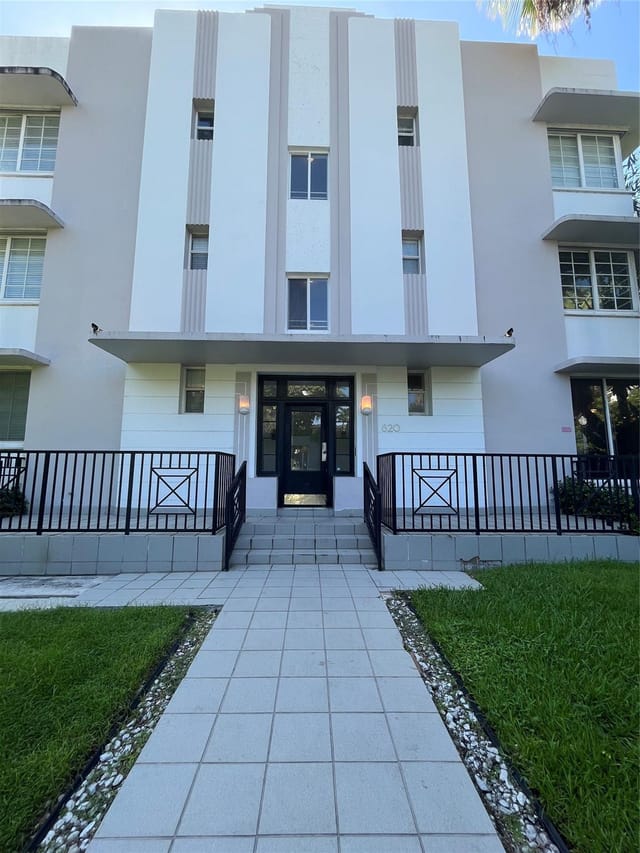 820 Euclid Avenue 103, Miami Beach, FL 33139