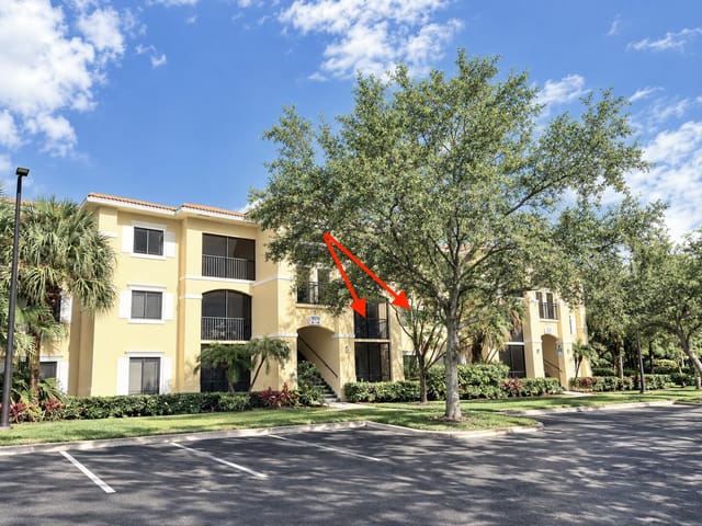 2726 Anzio Court 202, Palm Beach Gardens, FL 33410