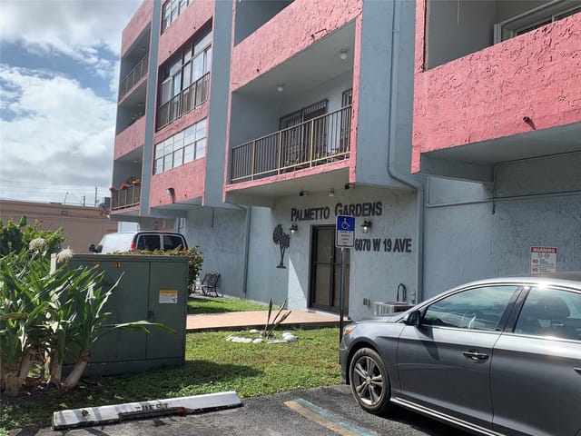 6070 W 19 Avenue 207, Hialeah, FL 33012