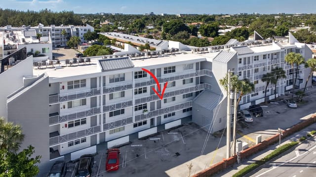 2840 NE 14th Street Causeway 203A, Pompano Beach, FL 33062