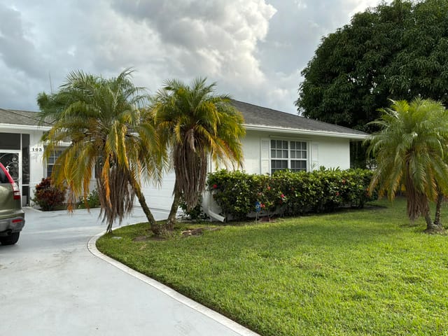103 BROOK WOODE Avenue, Royal Palm Beach, FL 33411