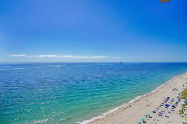 3800 GALT OCEAN Drive 404, Fort Lauderdale, FL 33308