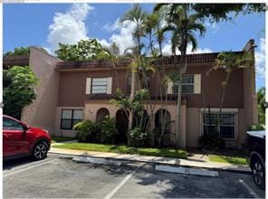 25 Laredo Place, Davie, FL 33324