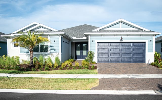 10317 SW Phineas Lane, Port St. Lucie, FL 34987