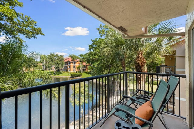 8701 Wiles Road 306, Coral Springs, FL 33067