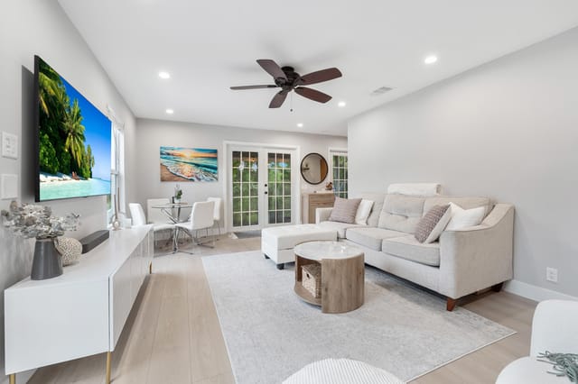 9207 SE Karin Street, Hobe Sound, FL 33455