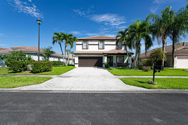 11185 Grandview Manor, Wellington, FL 33414