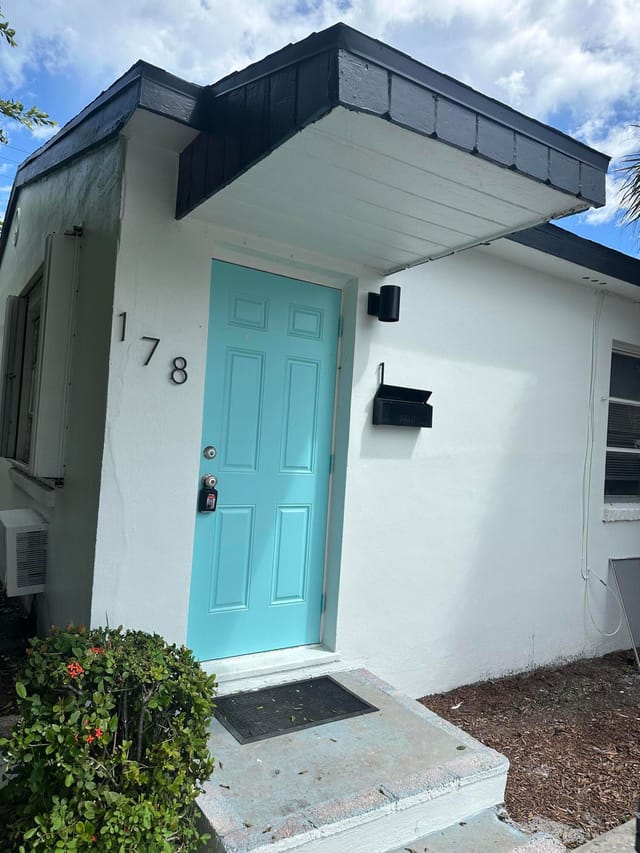 178 E 27TH Street 1, Riviera Beach, FL 33404