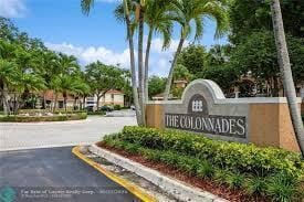 866 NW 92nd Avenue, Plantation, FL 33324