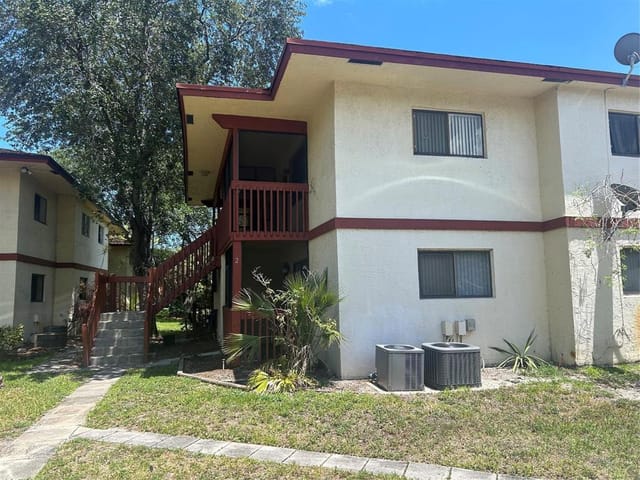 2046 NW 43RD Terrace 2, Lauderhill, FL 33313