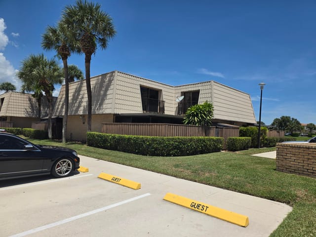 6507 65TH Way, West Palm Beach, FL 33409