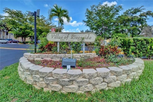 2611 RIVERSIDE Drive 5, Coral Springs, FL 33065