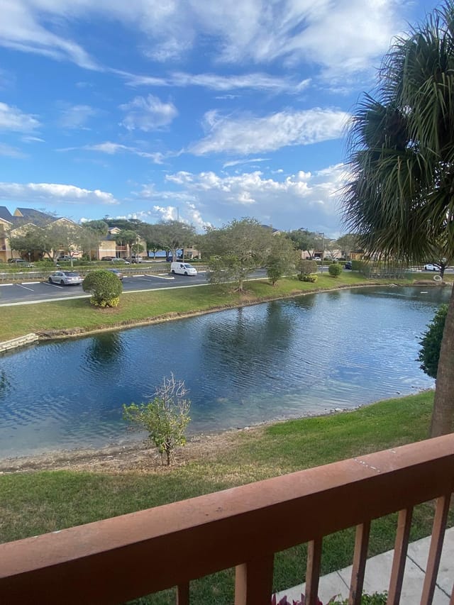 7660 WESTWOOD Drive 613, Tamarac, FL 33321