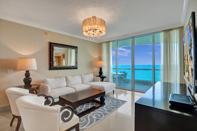 17875 COLLINS Avenue 3103, Sunny Isles Beach, FL 33160