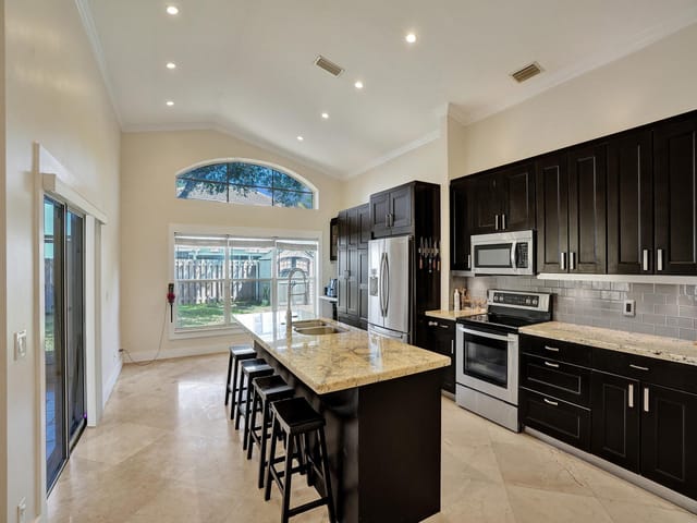 5522 NW 55th Terrace, Coconut Creek, FL 33073
