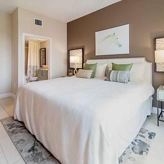 4951 W Sample Road 207, Coconut Creek, FL 33073