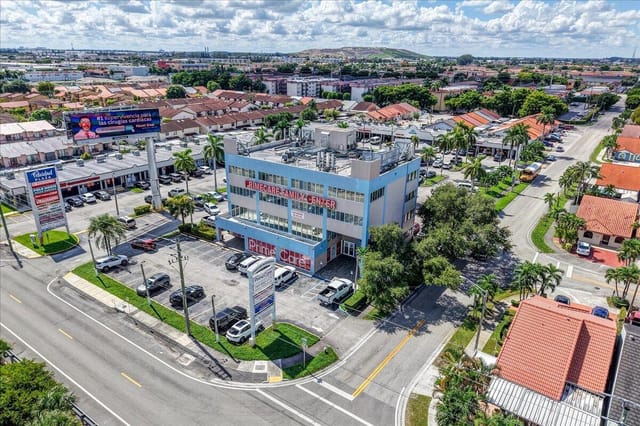 5590 W 20th Avenue, Hialeah, FL 33016