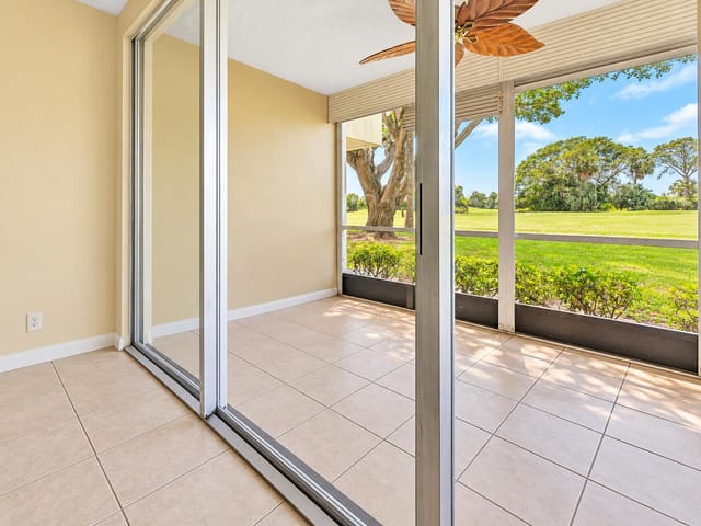 2671 S COURSE Drive 105, Pompano Beach, FL 33069
