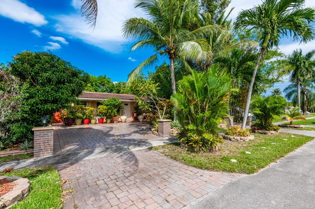 6441 NW 29TH Court, Sunrise, FL 33313