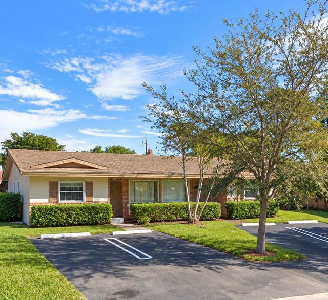 3761 NW 78TH Lane S S, Coral Springs, FL 33065