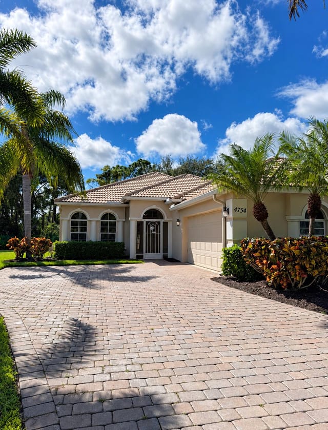 4754 NW Red Maple Drive, Jensen Beach, FL 34957