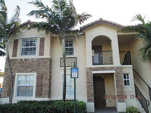 1570 NE 33 Road 201, Homestead, FL 33033
