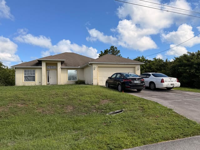 739 CANE Street E, Lehigh Acres, FL 33974