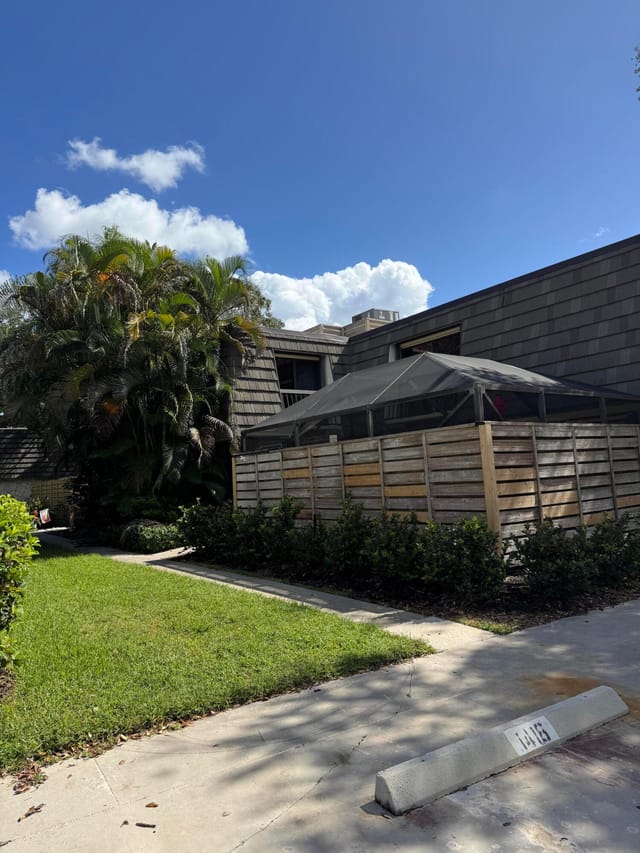 1418 14TH Terrace, Palm Beach Gardens, FL 33418