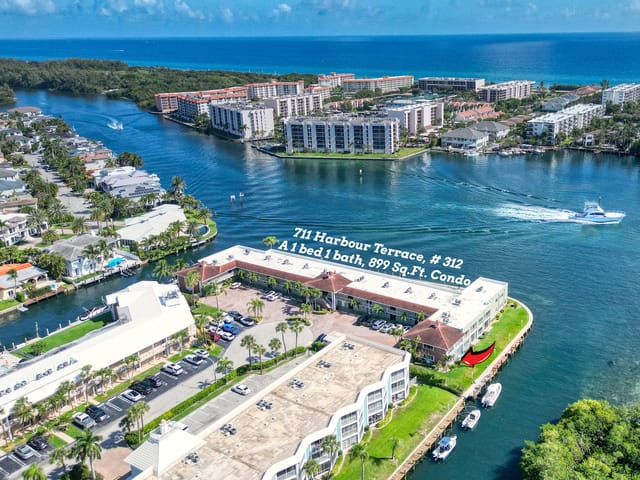 711 NE HARBOUR Terrace 312, Boca Raton, FL 33431
