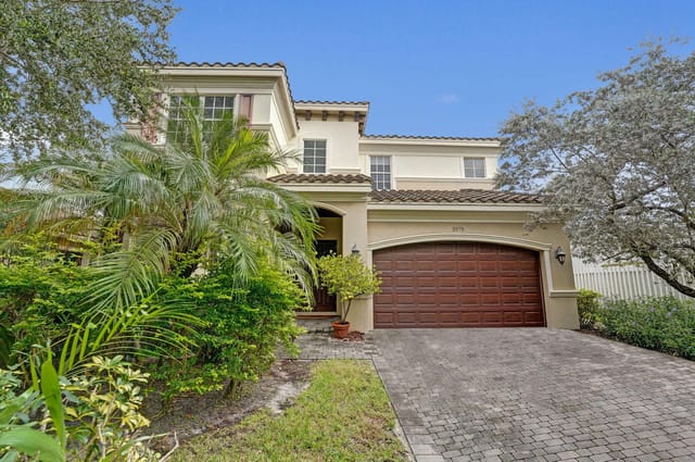 2575 SE 7TH Drive, Pompano Beach, FL 33062