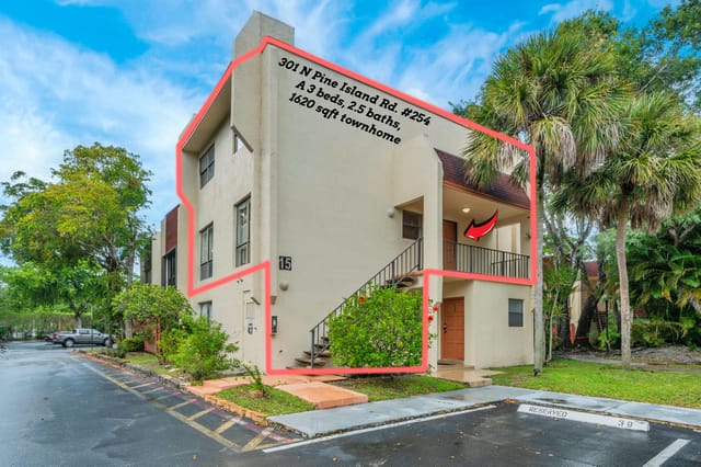 301 N PINE ISLAND Road 254, Plantation, FL 33324